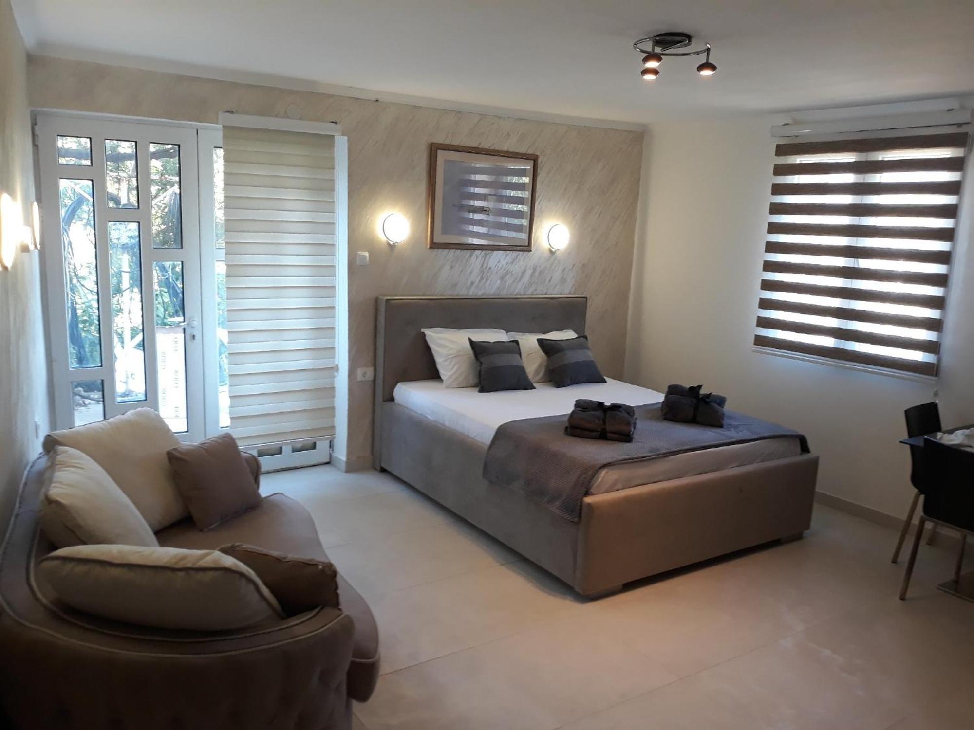 Apartments Stankovic & Boat Tours Virpazar Exterior photo